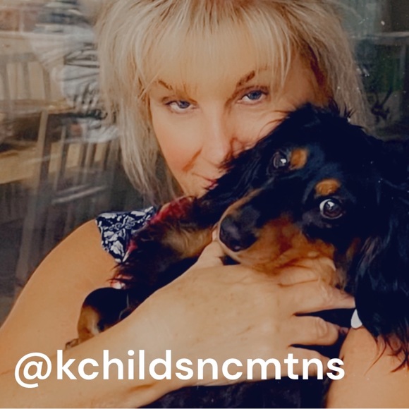 WELCOME TO MY CLOSET - All AUTHENTIC ITEMS!! @kchildsncmtns (formerly @wegrug) - Picture 12 of 16